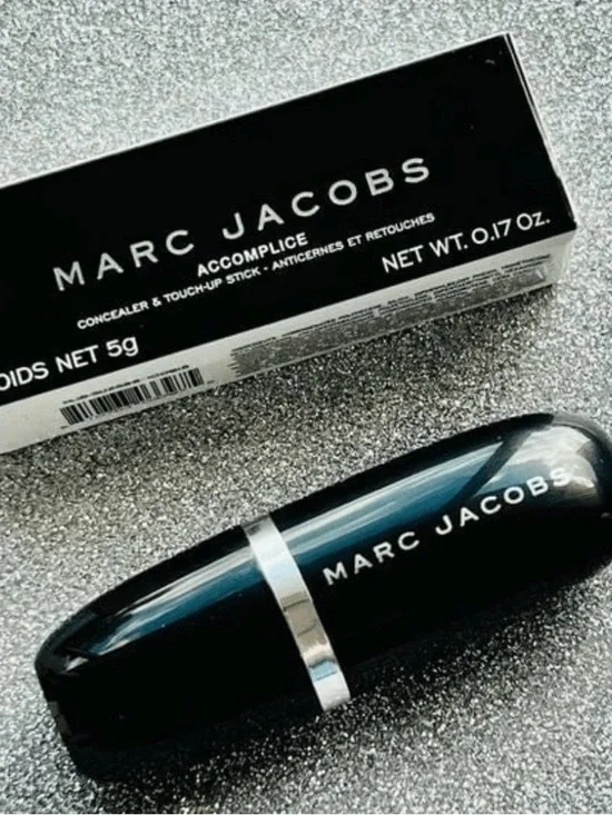 Marc Jacobs Accomplice Concealer Stick — Tan (49) - Picture 1 of 4
